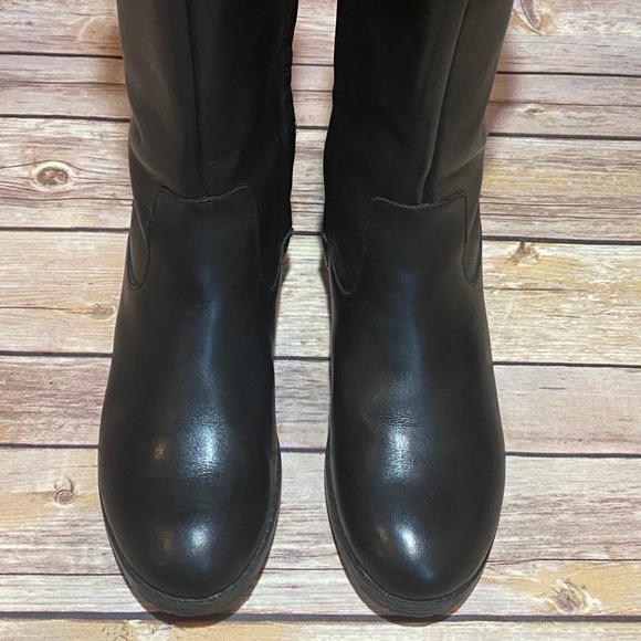 𝐋𝐀𝐔𝐑𝐄𝐍 𝐑𝐀𝐋𝐏𝐇 𝐋𝐀𝐔𝐑𝐄𝐍 Black Boots - Picture 2 of 9